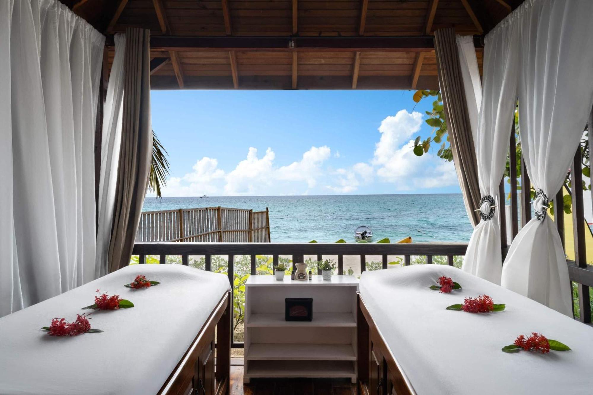 Grand Decameron Cornwall Beach, A Trademark All-Inclusive Resort Montego Bay Eksteriør billede